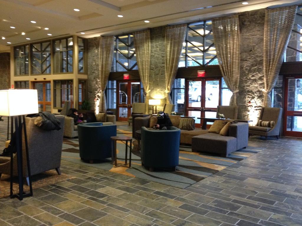 The Westin By Latour Aparthotel Whistler Exterior photo